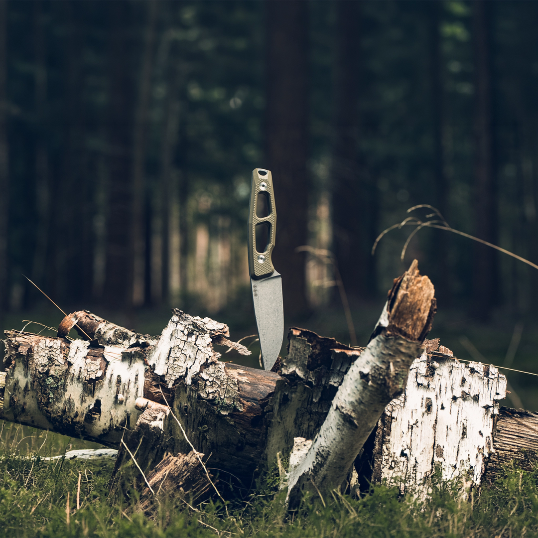 Daily Knives AK4 EDC-Messer bei der Jagd – Mood-Motiv