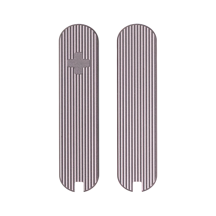 Griffschalen 58 mm Pinstripes aus Titan für Victorinox Taschenmesser – Daily Customs